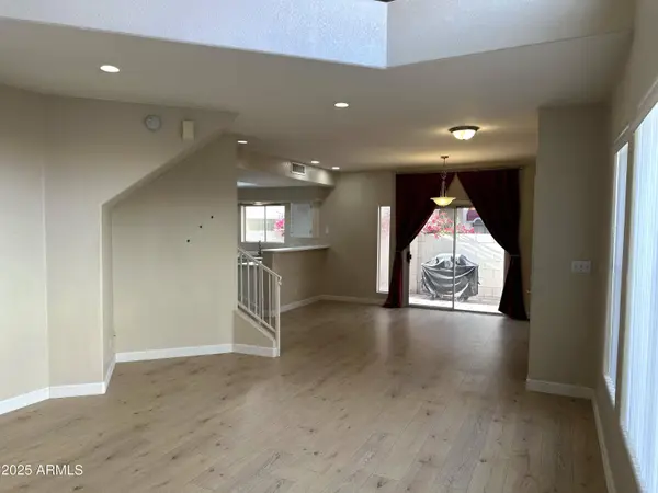 5018 E SIESTA Drive #3, Phoenix, AZ 85044