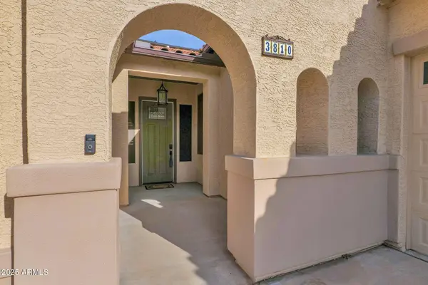 3810 E LATHAM Court, Gilbert, AZ 85297