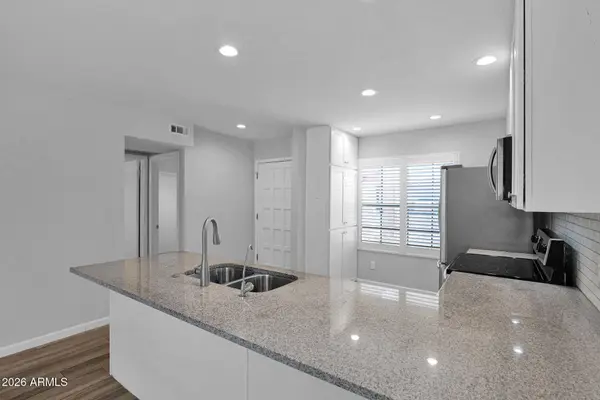 508 S PALO VERDE Way, Mesa, AZ 85208