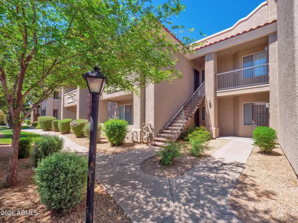 2929 W YORKSHIRE Drive ##2015, Phoenix, AZ 85027