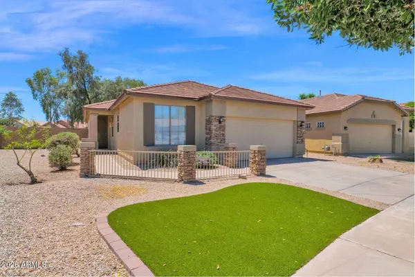 21067 E DESERT HILLS Circle, Queen Creek, AZ 85142