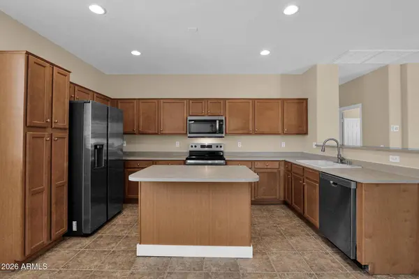 21067 E DESERT HILLS Circle, Queen Creek, AZ 85142