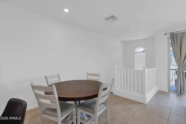 9838 E WAVELENGTH Avenue, Mesa, AZ 85212