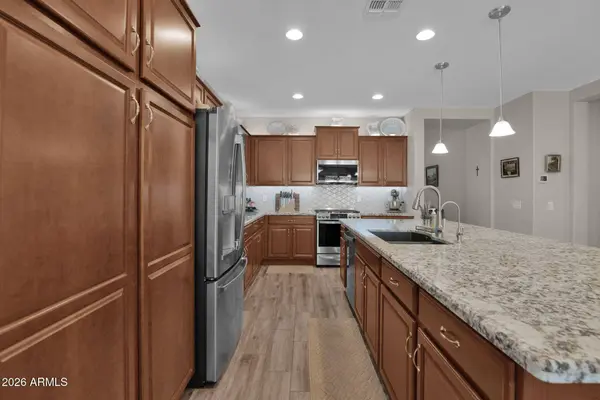 28203 N WELTON Place, San Tan Valley, AZ 85143