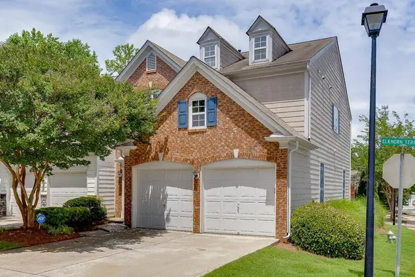 2421 Elkhorn TER