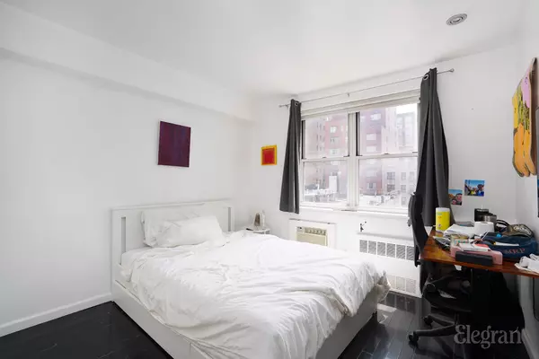 New York, NY 10011,170 W 23rd St #5A