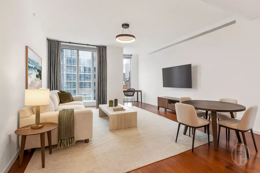 1 West End Ave #19E, New York, NY 10023-8270