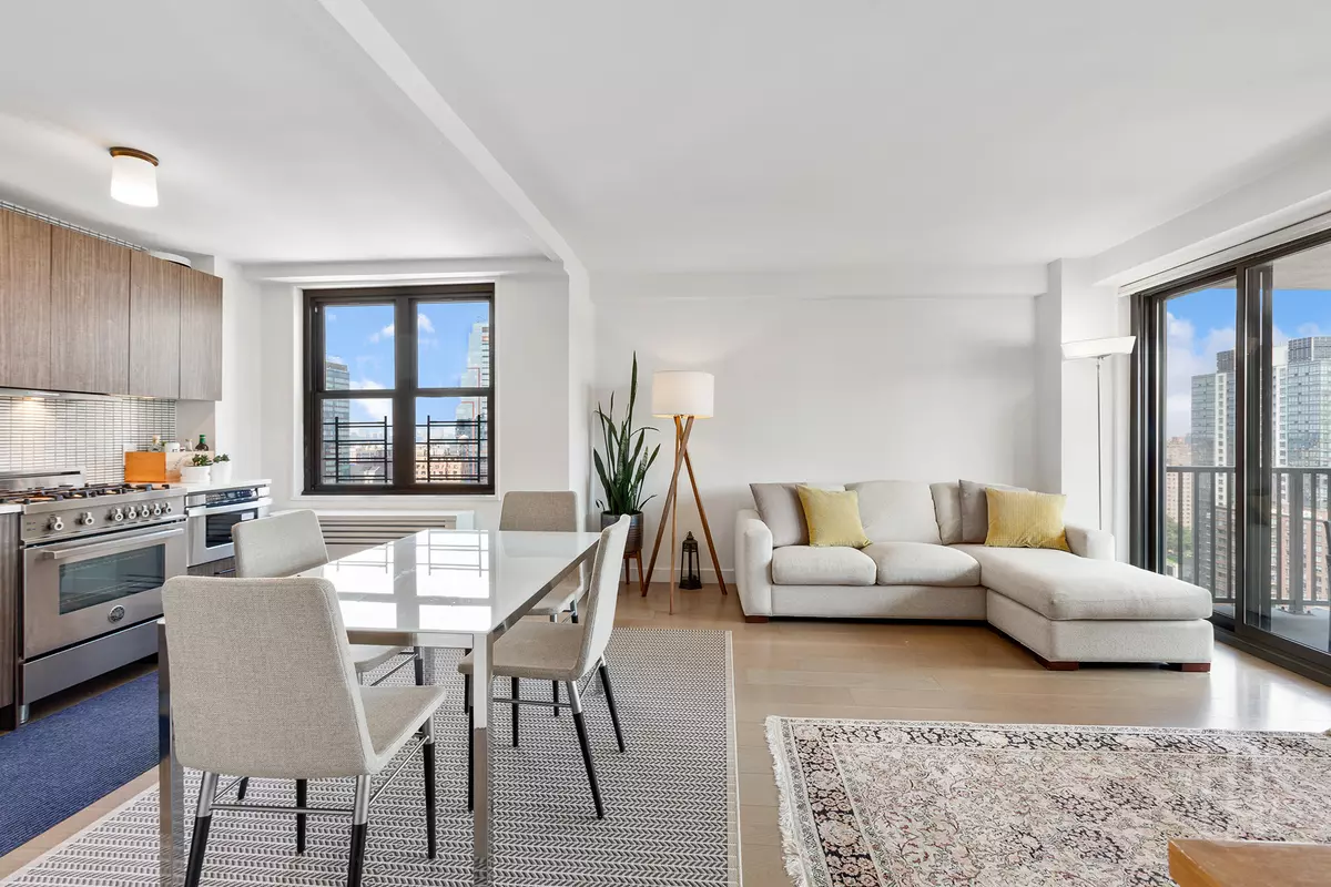 New York, NY 10025,175 W 95th St #26G