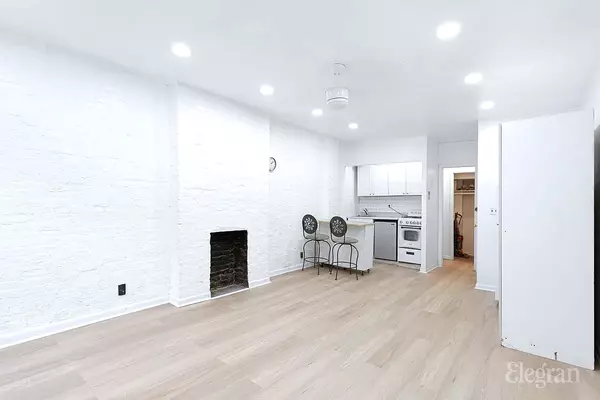 New York, NY 10036,426 W 46th St #2D