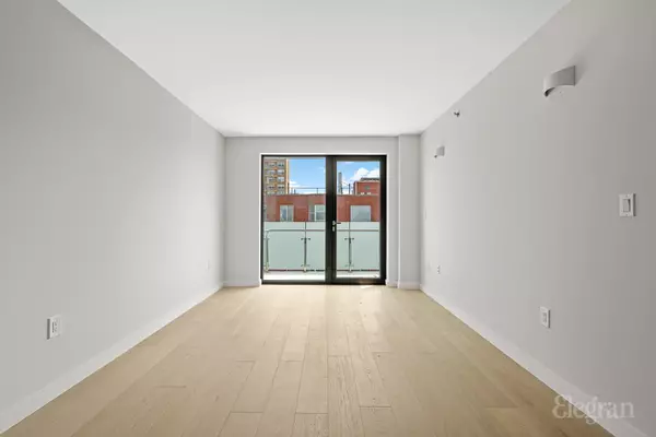Flushing, NY 11355,136-80 41st Ave