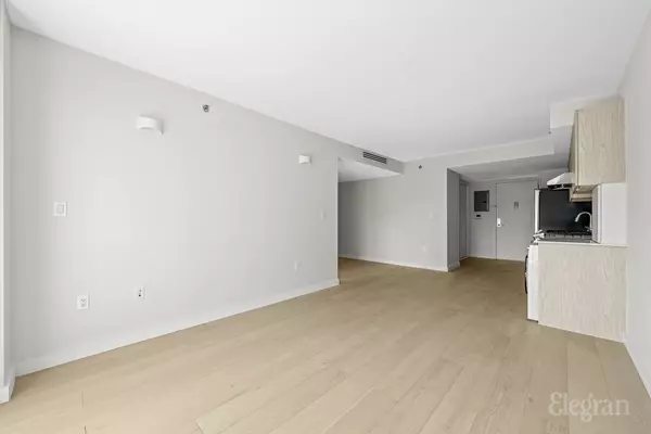 Flushing, NY 11355,136-80 41st Ave