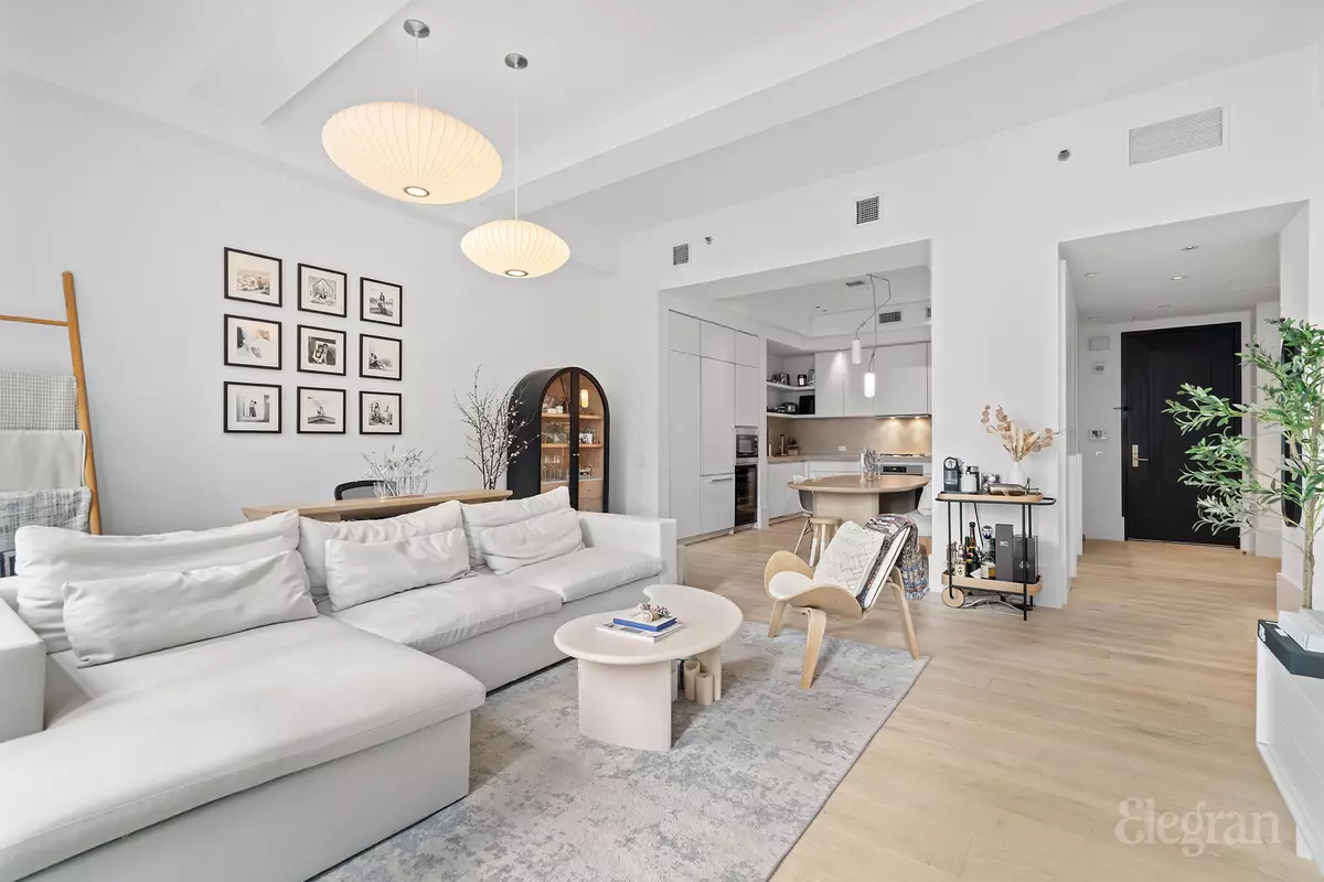 New York, NY 10016,404 Park Ave S #4A