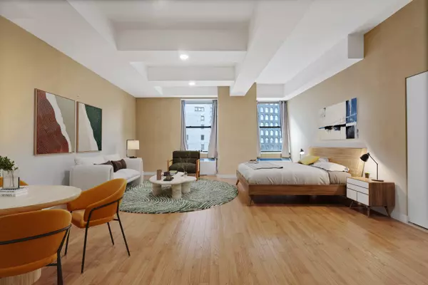 99 John St #2210, New York, NY 10038