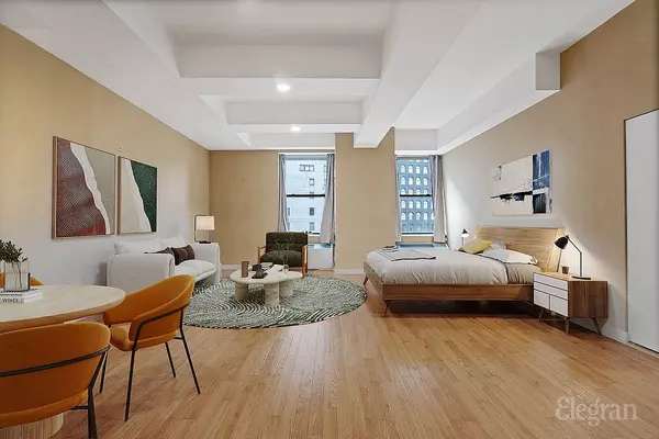 99 John St #2210, New York, NY 10038