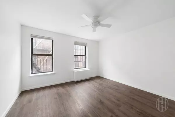 4 W 109th St #5G, New York, NY 10025-2671