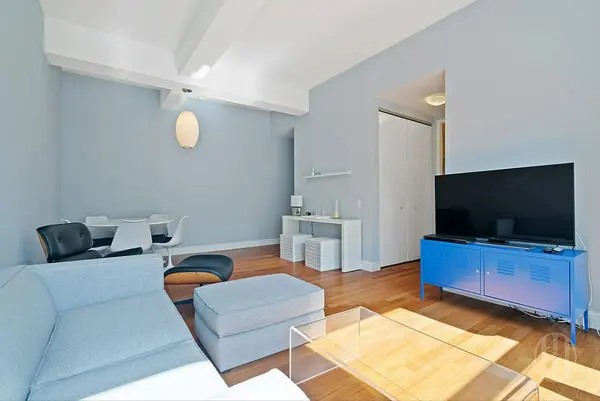 88 Greenwich St #702, New York, NY 10006-2204