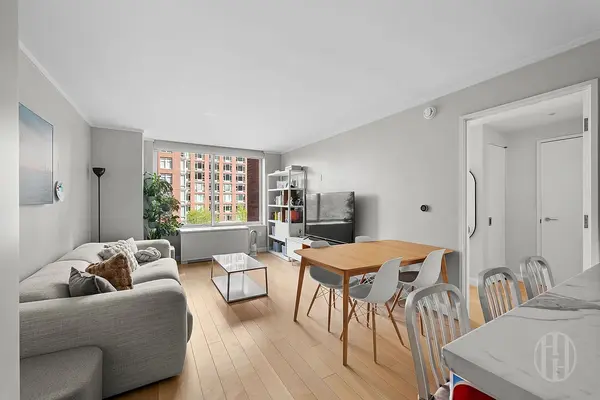 212 Warren St #5N, New York, NY 10282-0007