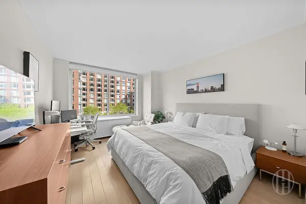212 Warren St #5N, New York, NY 10282-0007