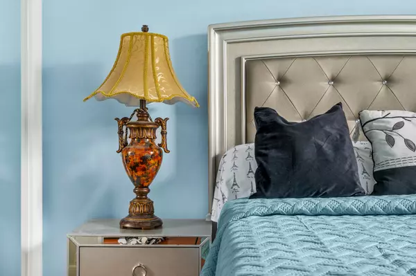 550 Morris Park Ave #2F, Bronx, NY 10460