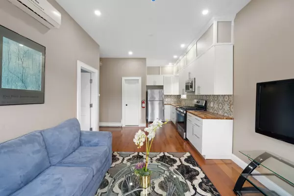 550 Morris Park Ave #2F, Bronx, NY 10460