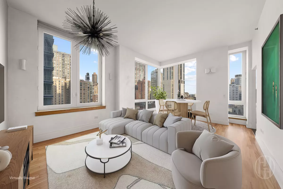 New York, NY 10075,300 E 77th St #10D