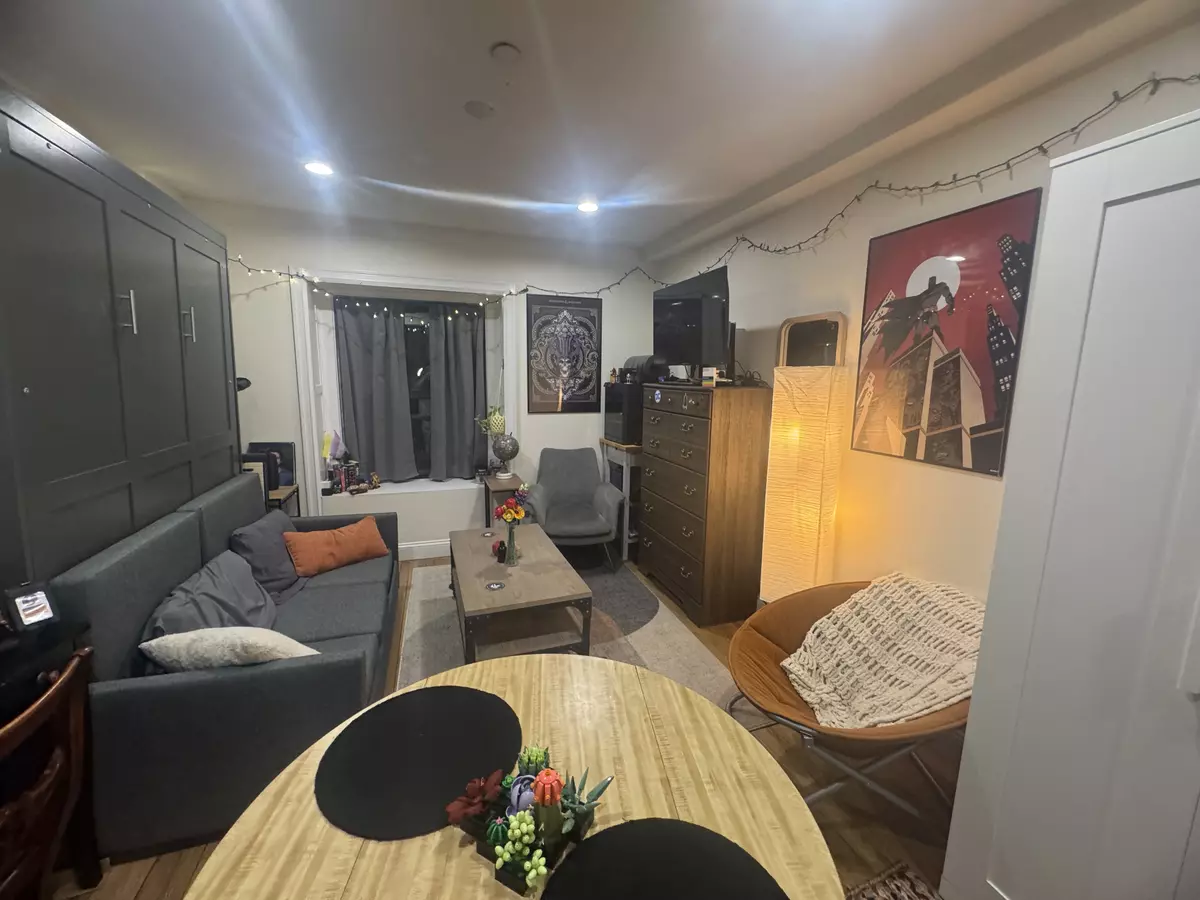 New York, NY 10027,150 W 127th St #1