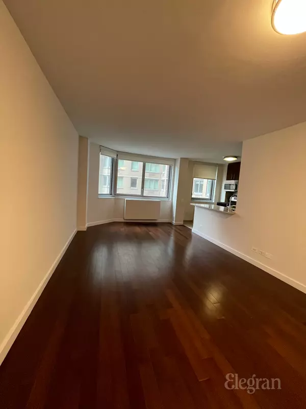 New York, NY 10016,401 E 34th St #N18M