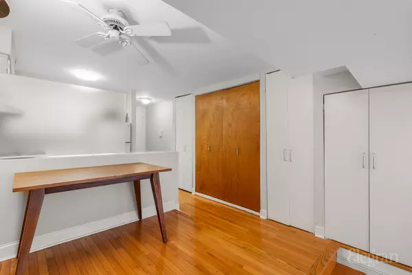 New York, NY 10012,211 Thompson St #5M