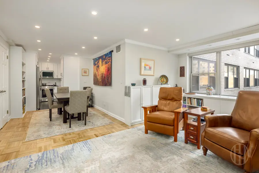 15 W 72nd St #10H, New York, NY 10023