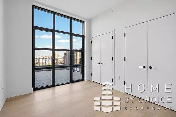 Brooklyn, NY 11211,625 Driggs Avenue #6A