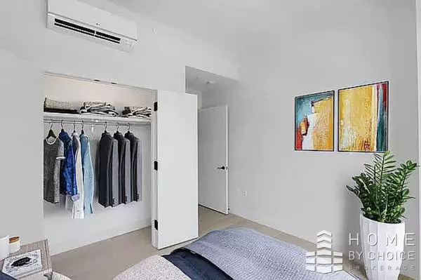 Brooklyn, NY 11211,625 Driggs Avenue #5B