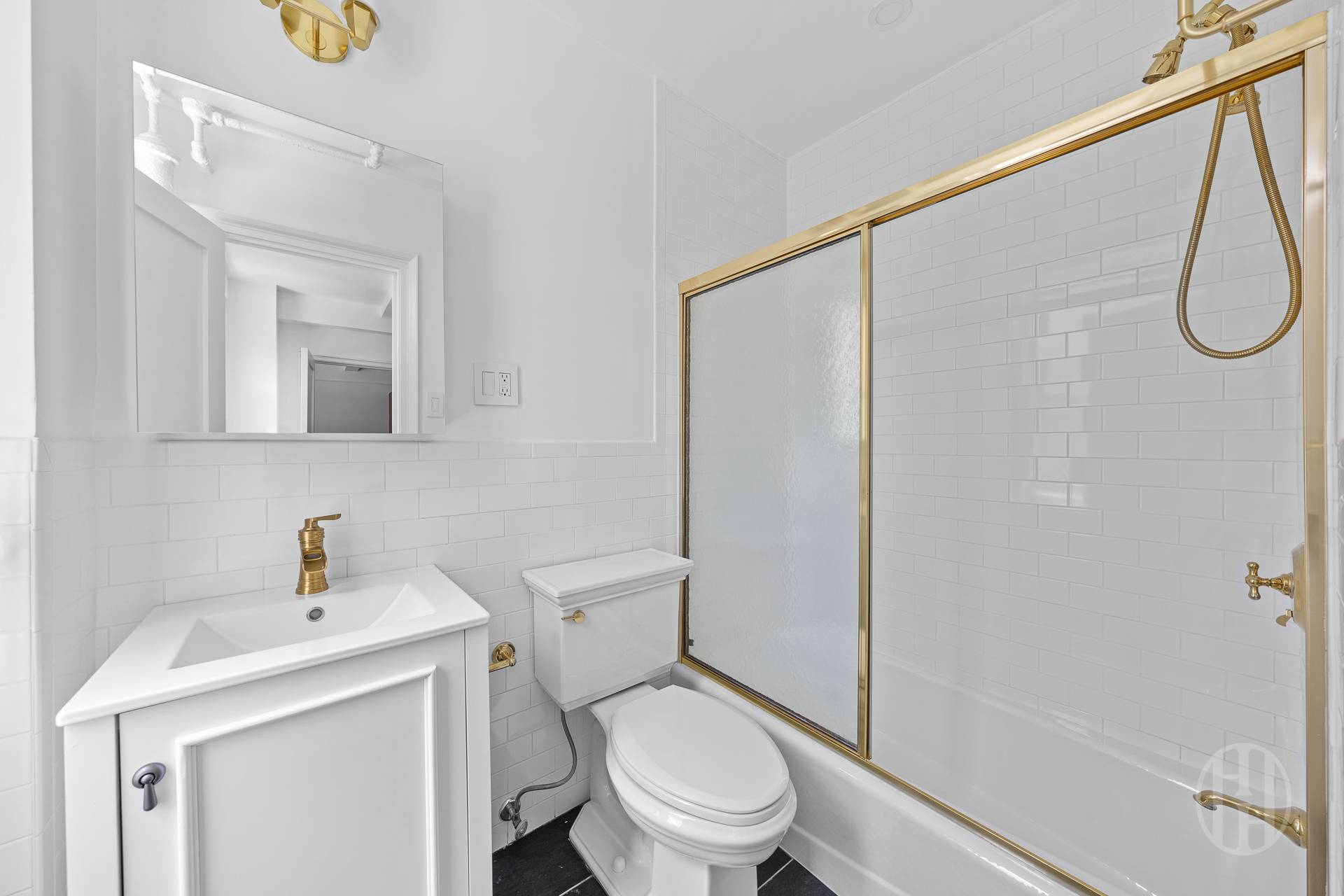 325 West 45th Street 1020 Clinton New York NY 10036