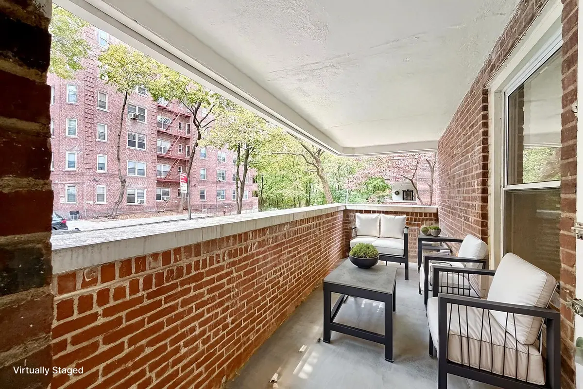915 E 17th St #116, Brooklyn, NY 11230