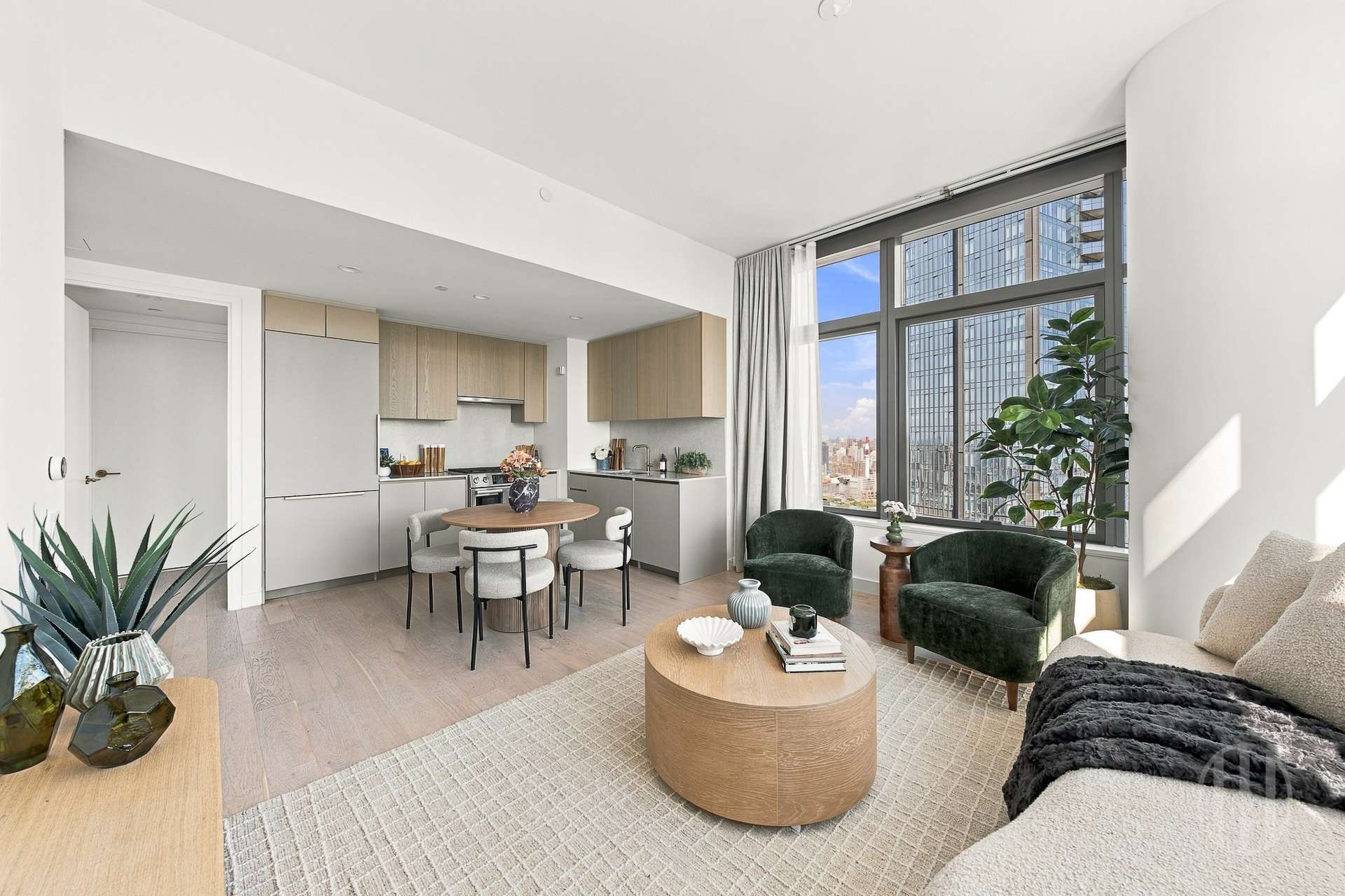 3 Court Square 4608 Long Island City Queens NY 11101