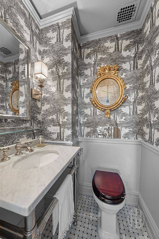 19 East 88th Street PHD Carnegie Hill New York NY 10128