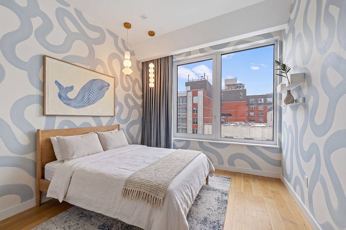 32 East 1st Street D4 E. Greenwich Village New York NY 10003