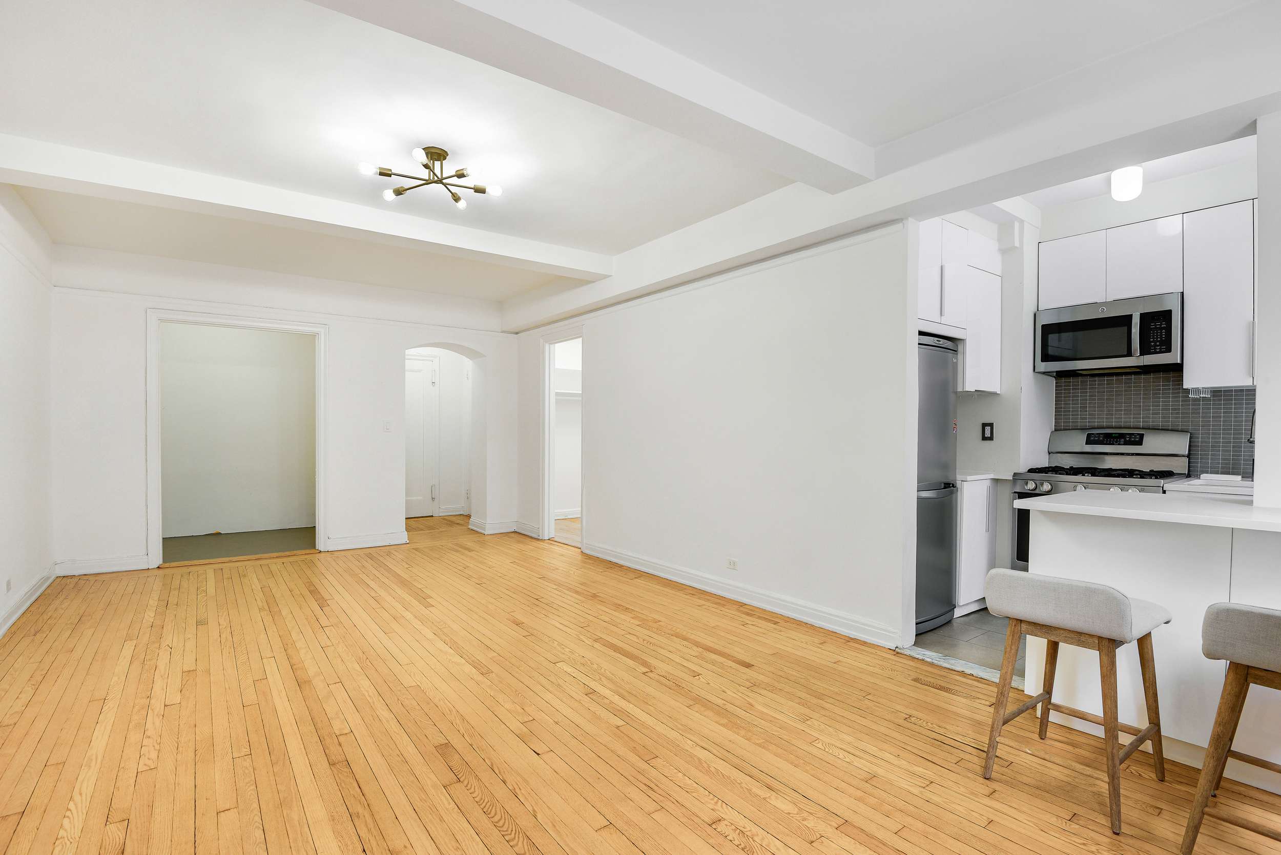 333 West 56th Street 3H Clinton New York NY 10019