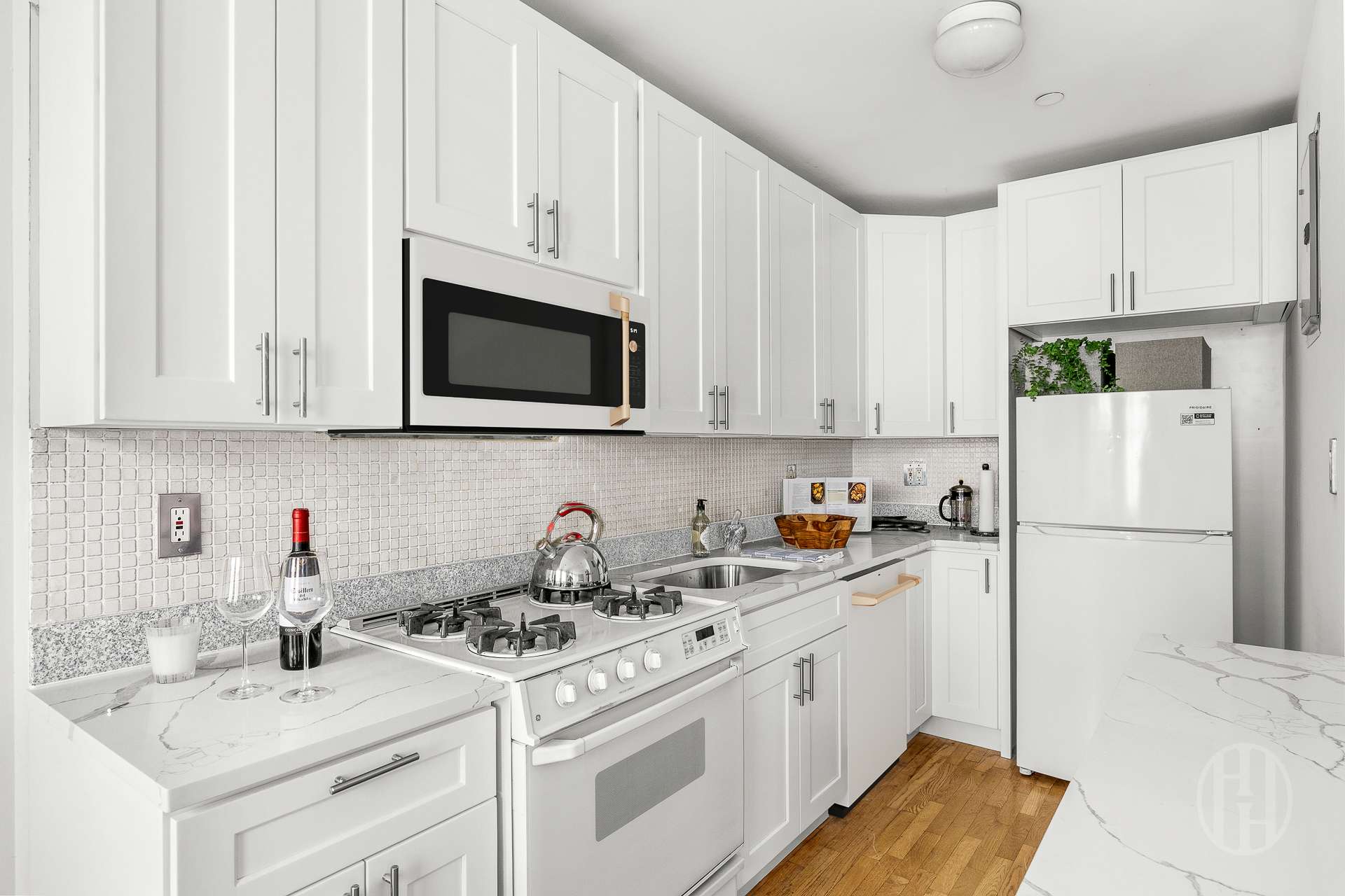 407 East 12th Street 4FNE E. Greenwich Village New York NY 10009