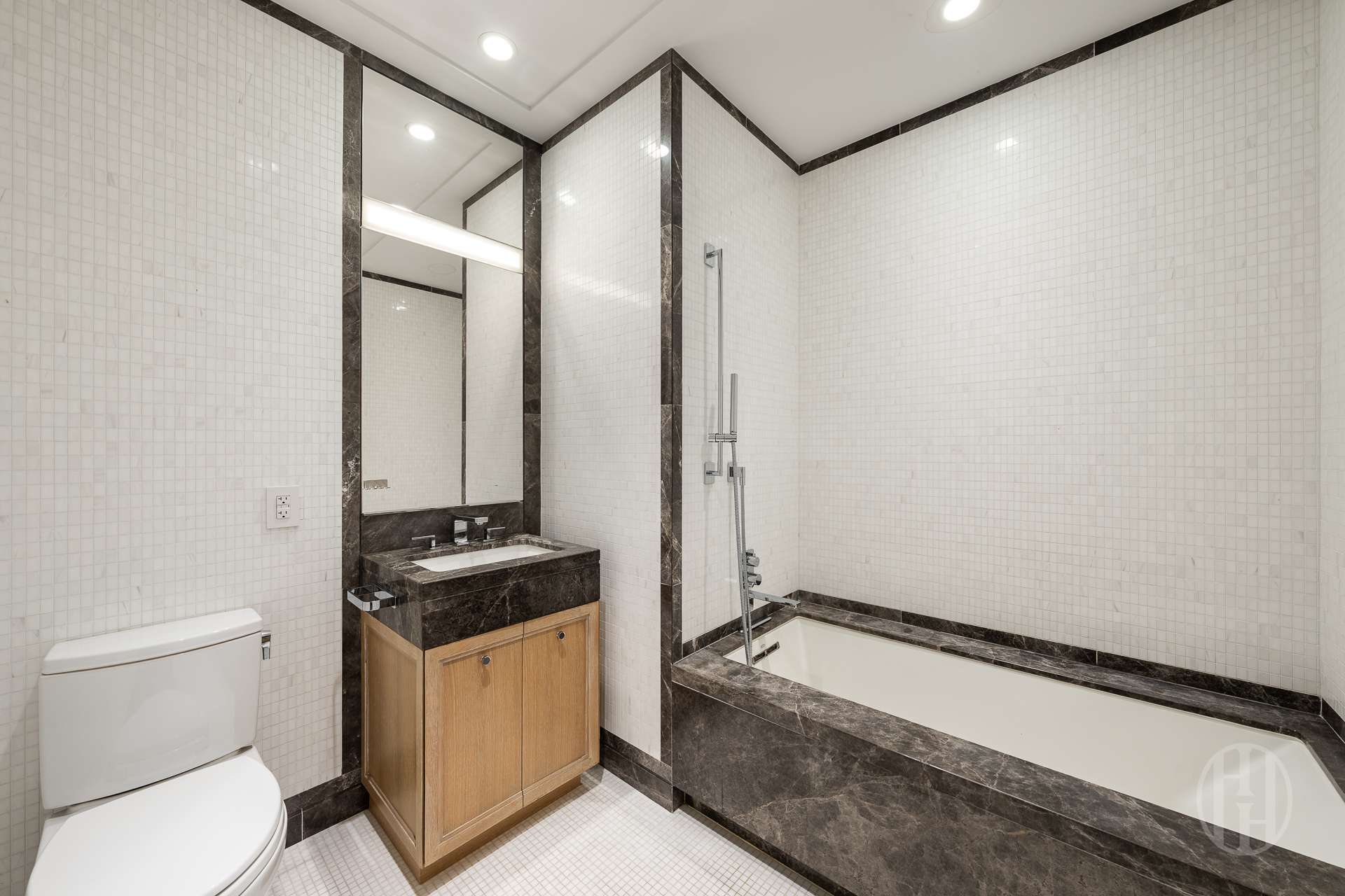 200 East 95th Street 5C Upper East Side New York NY 10128