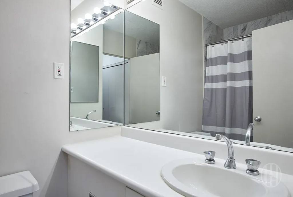 280 Rector Place 3J Battery Park City New York NY 10280