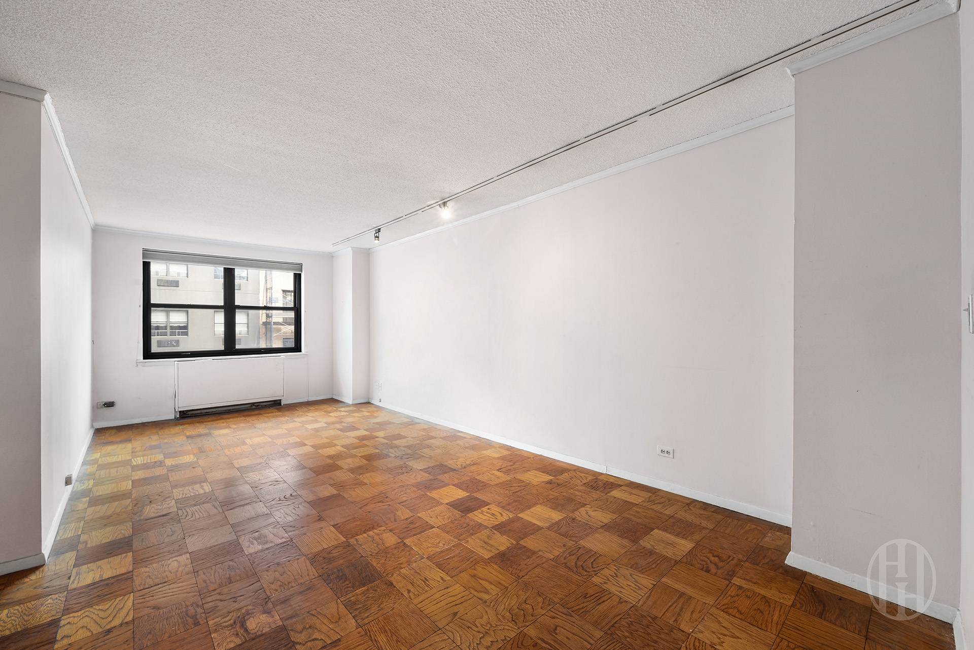 200 East 24th Street 1008 Kips Bay New York NY 10010