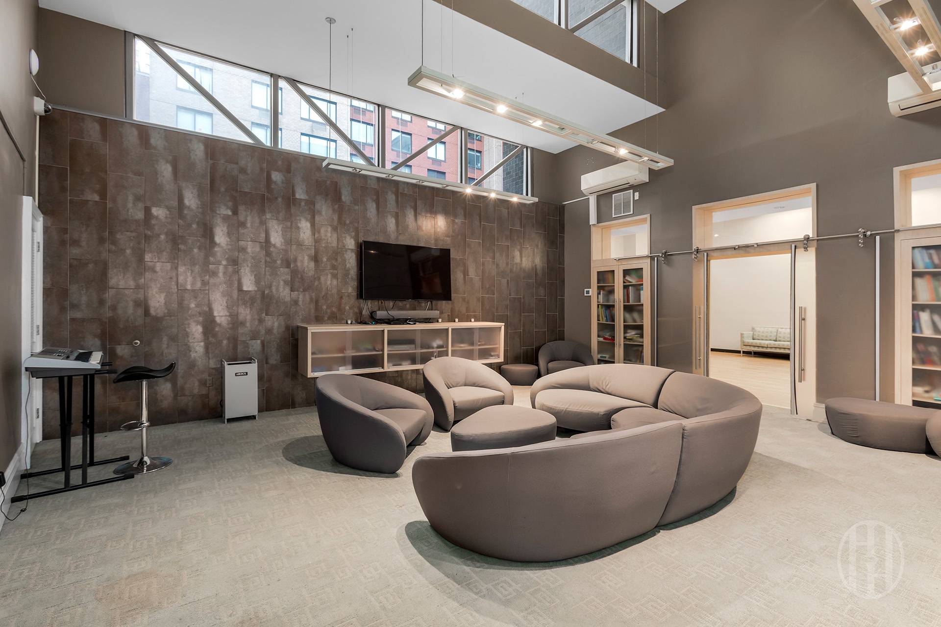 280 Rector Place 8A Battery Park City New York NY 10280