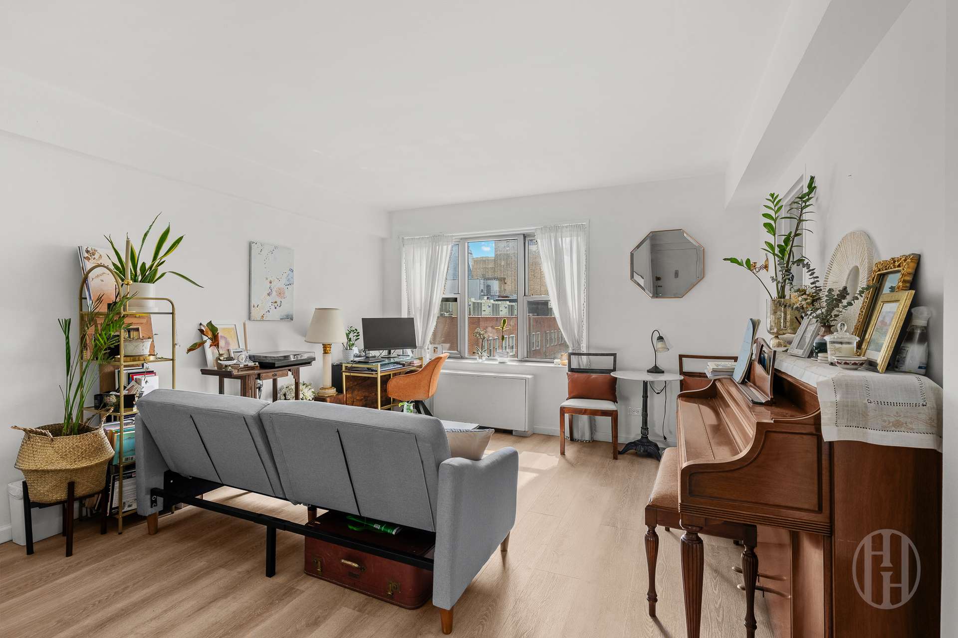 175 West 13th Street 11H Greenwich Village New York NY 10011