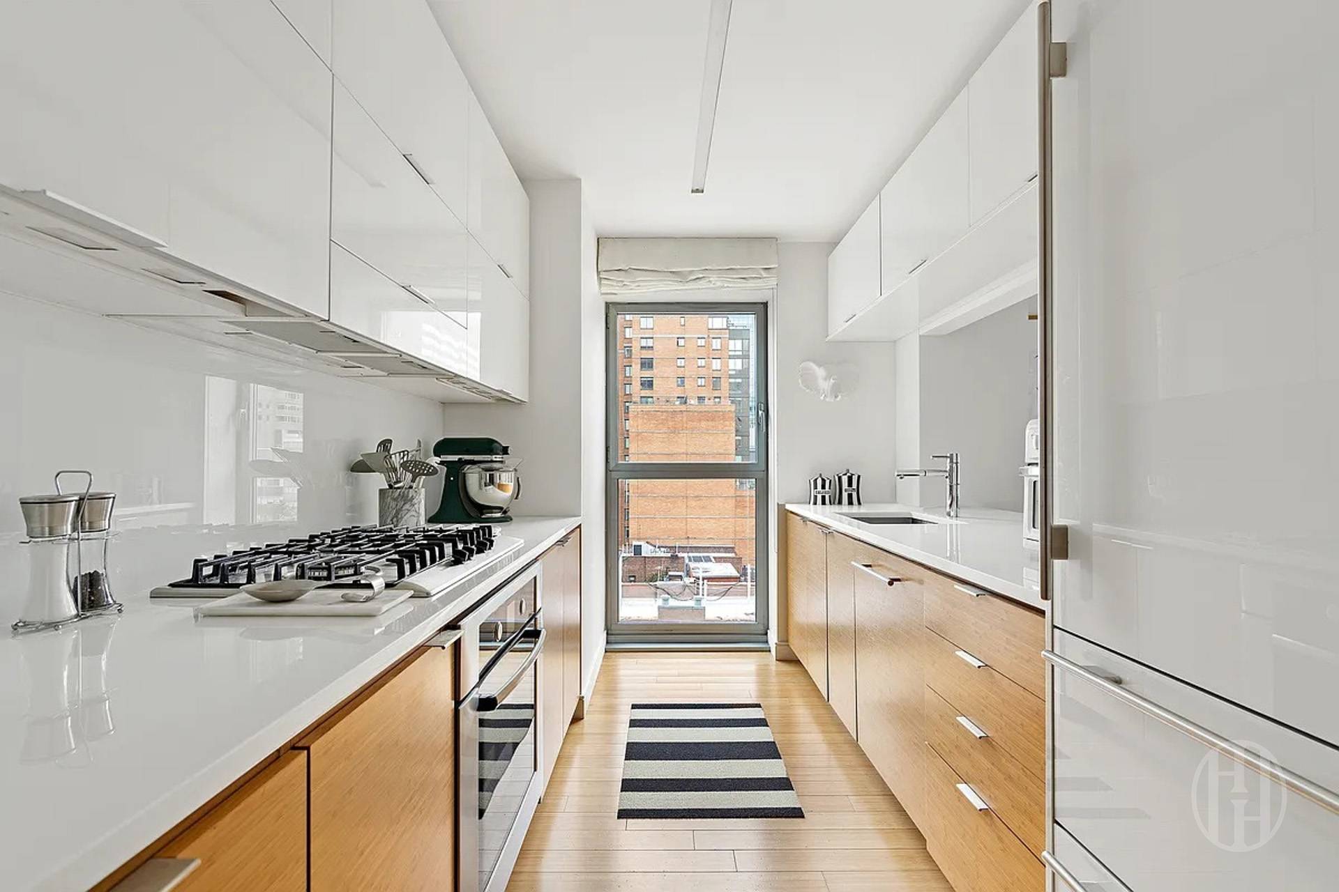 303 East 33rd Street 9E Kips Bay New York NY 10016