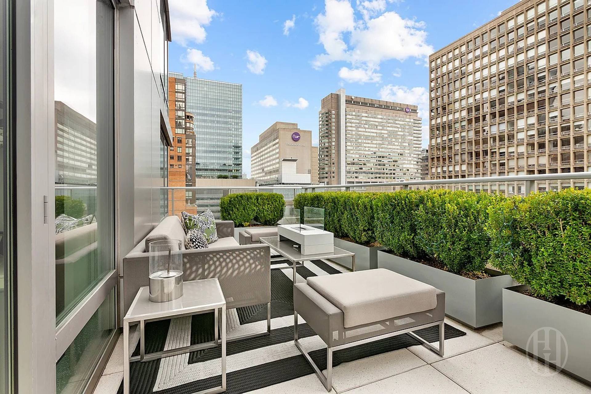 303 East 33rd Street 9E Kips Bay New York NY 10016