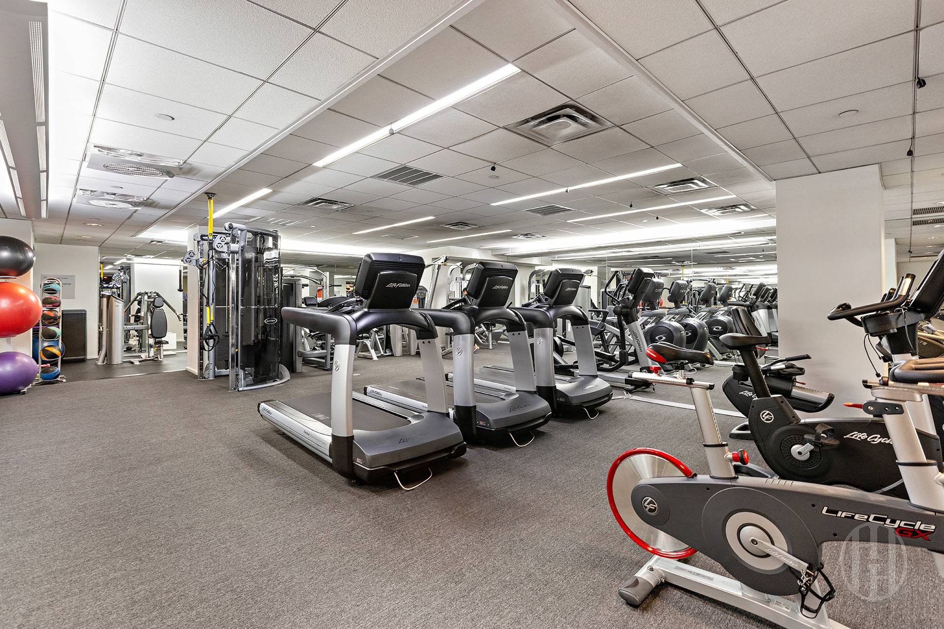 310 East 53rd Street Turtle Bay New York NY 10022