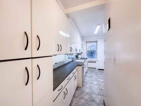 1615 Avenue I 122 Midwood Brooklyn NY 11230