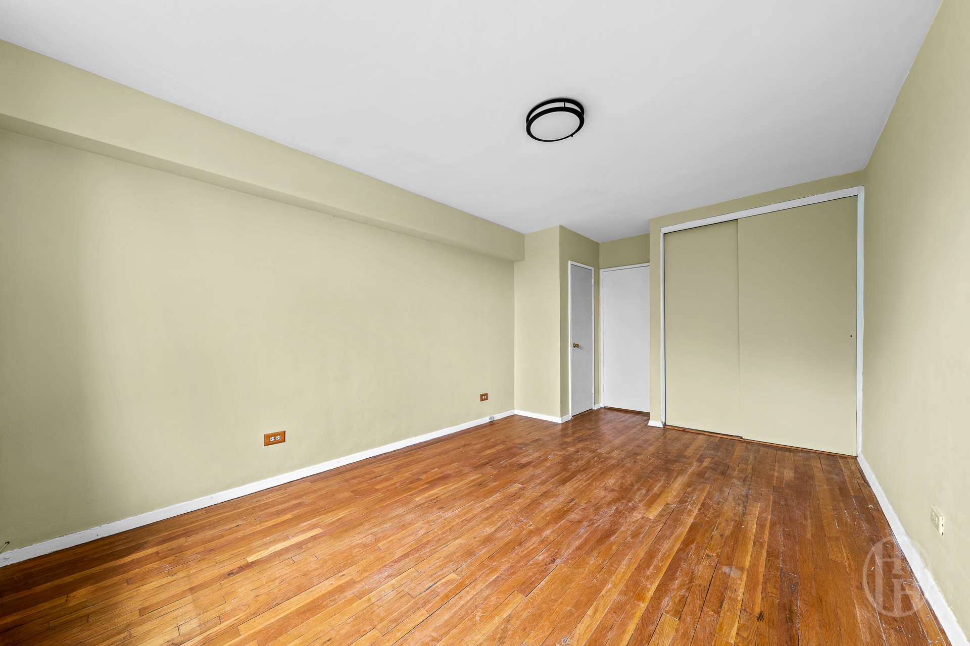 50-21 39th Place Sunnyside Queens NY 11104