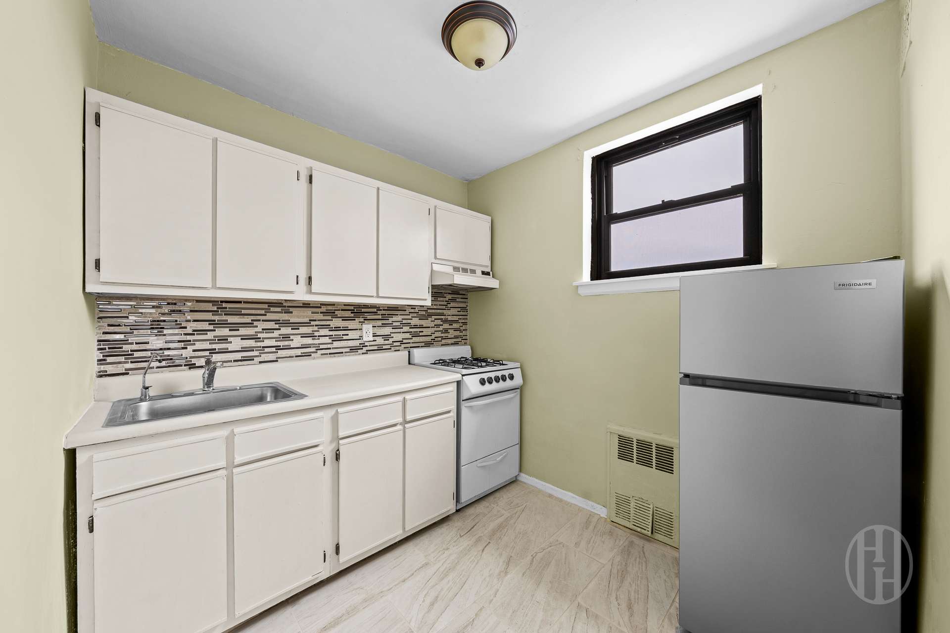 50-21 39th Place Sunnyside Queens NY 11104