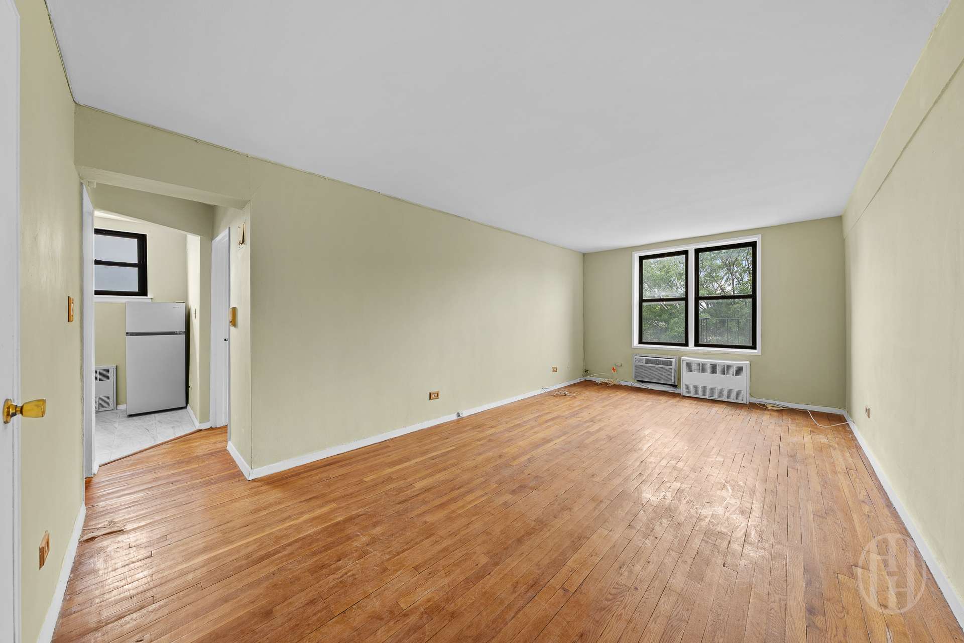 50-21 39th Place Sunnyside Queens NY 11104